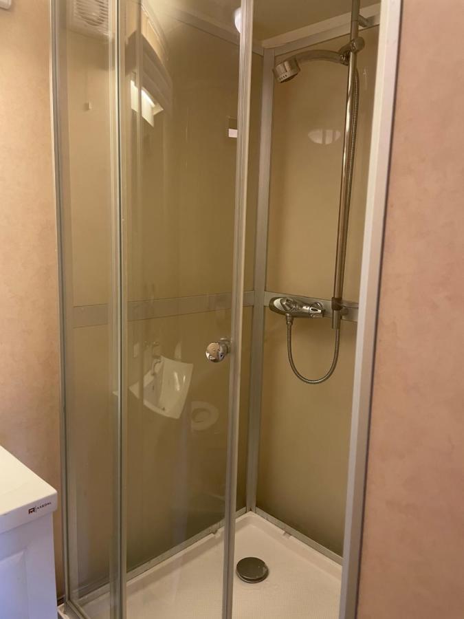 Aurora Apartment Very Close To Fjellheisen 特罗姆瑟 外观 照片